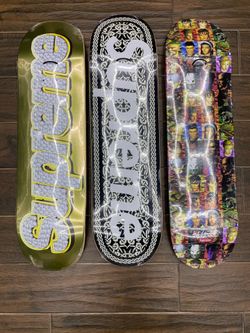 SUPREME SKATE DECKS