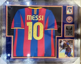 Barcelona Leo Messi Signed, PSA-Certified, Deluxe-Framed Jersey (PSA LOA)