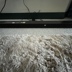 LG SP8YA 3.1.2 Dolby Atmos Soundbar + Wireless Subwoofer (Excellent Condition)