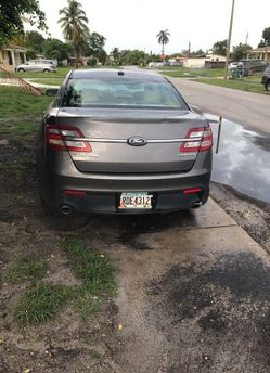 2013 Ford Taurus limited
