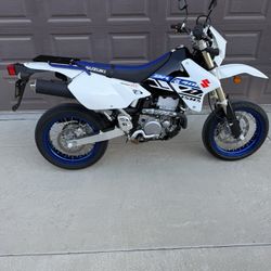 2019 Suzuki DRZ400