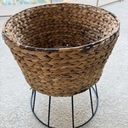 Water Hyacinth Planter Basket & Stand Seagrass Plant Stand Dimensions in Pictures Beach Coastal Boho