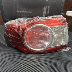 Toyota Corolla 2012 Left Taillight Or Driver Side