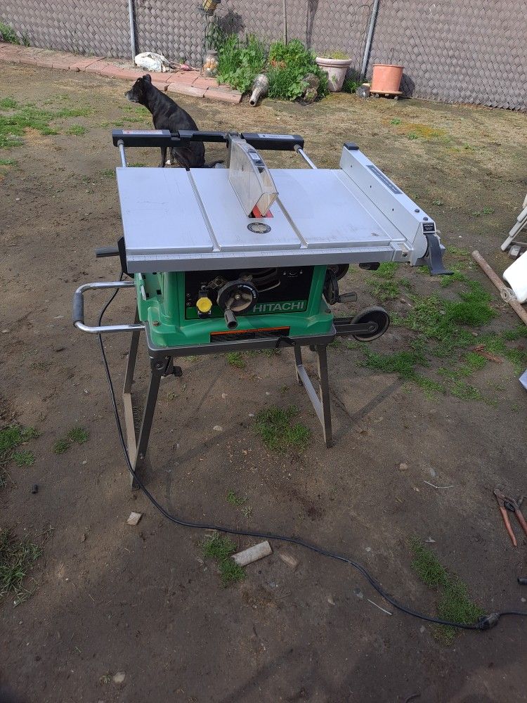 Hitachi Table Saw Brand New Used A Couple Times