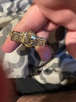 Gold ring