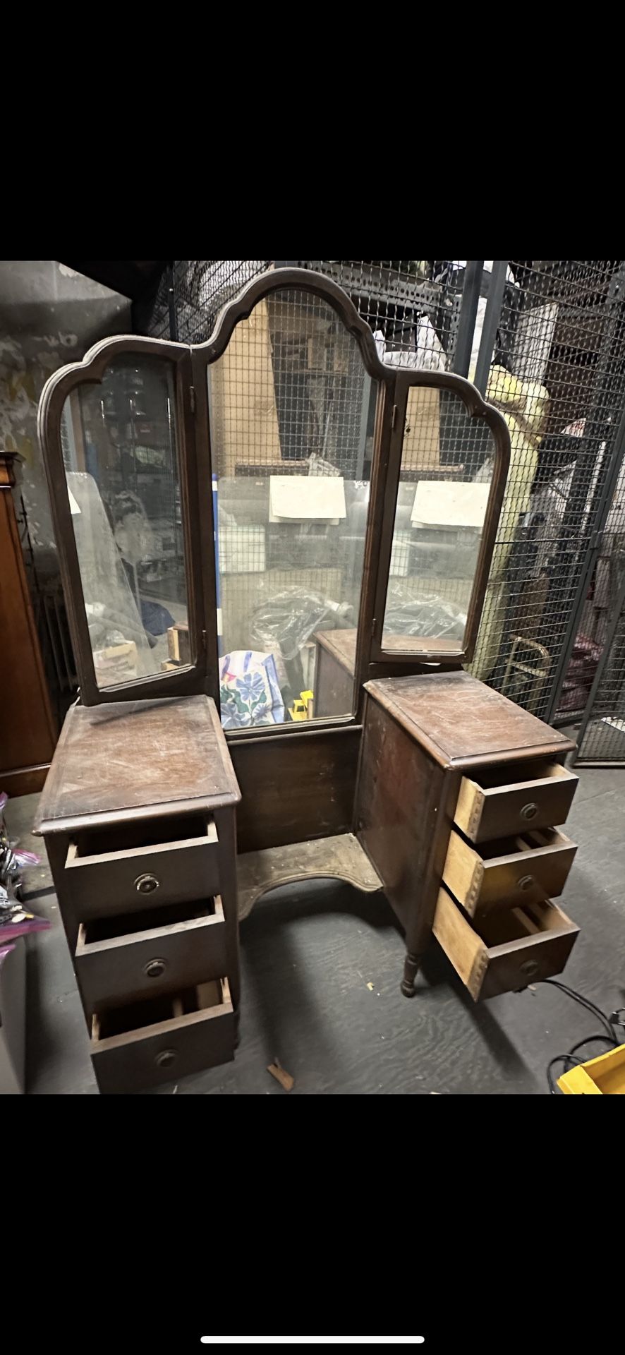 Mid-Century Transitional Style Vanity with Triple Mirror