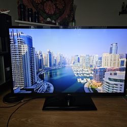 55" LG TV
