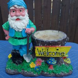 Outdoor Welcome Gnome Plant Holder