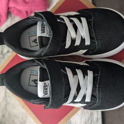 Toddler Vans size 8 NIB