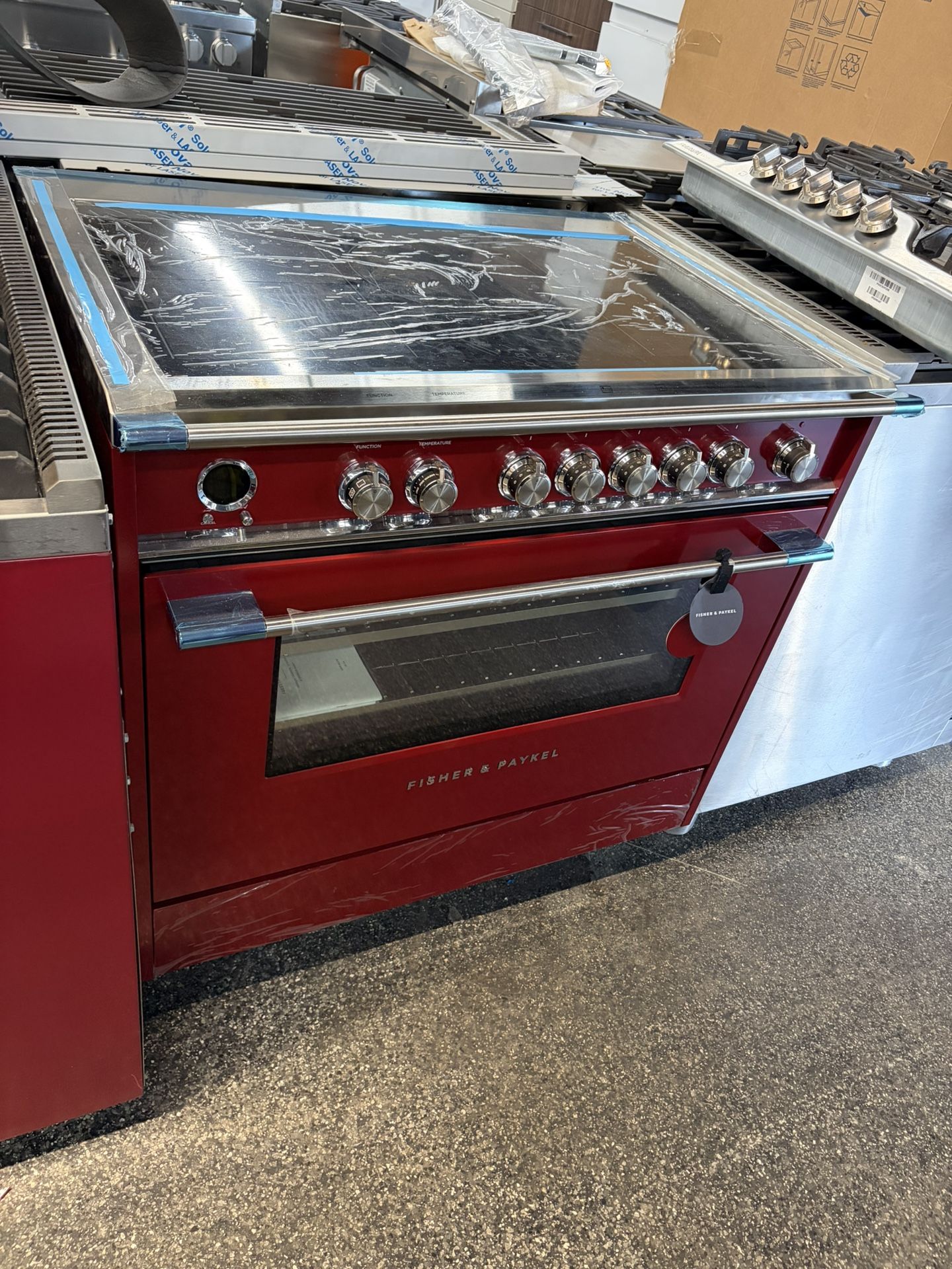 Fisher & Paykel Electric Induction Range Stove 36” Red