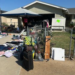 YARD SALE 