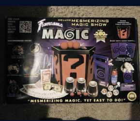 Fantasma Deluxe Magic Show