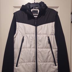 MEN PUFFER JACKET  ( DOWNSIZING & ALL MEN'S CLOTHINGS PRICE HAS BEEN REDUCED!! )