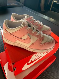 Pink Nike toddler