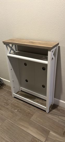 Side Table / Shelves 