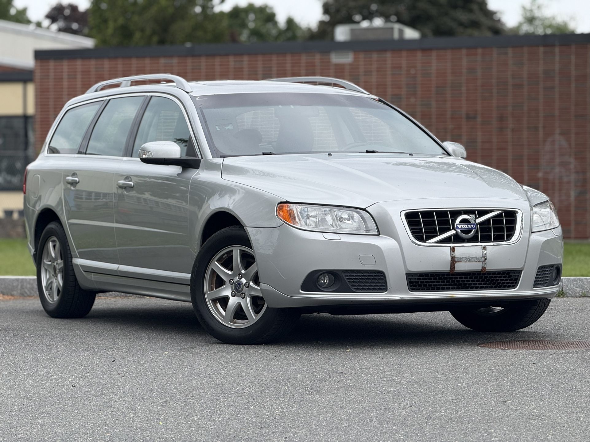 2010 Volvo V70