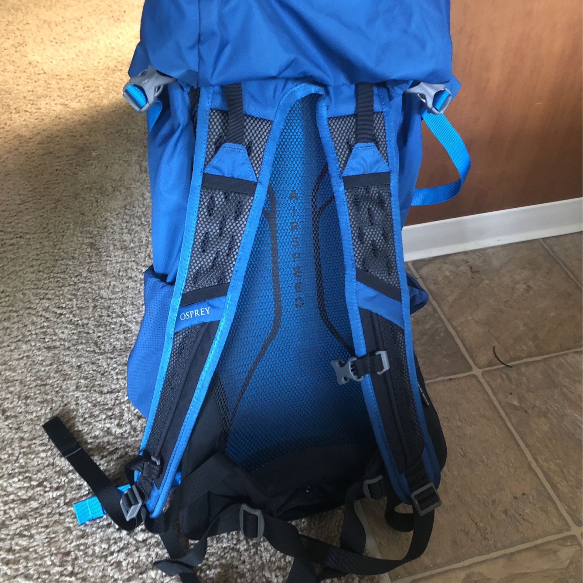 Osprey Airspeed Hiking Backpack for Sale in WA OfferUp