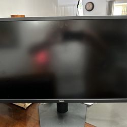 24” monitors