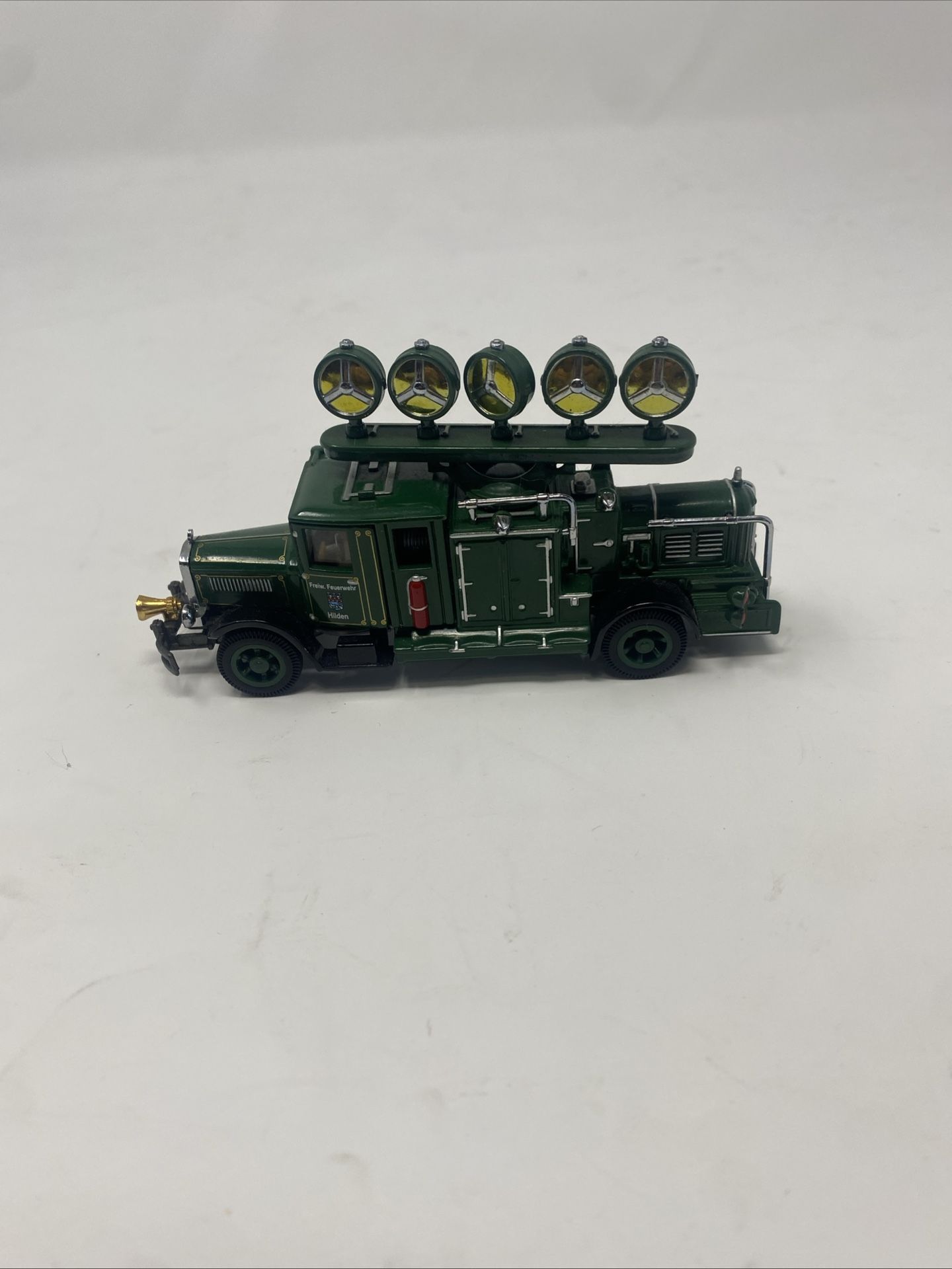VTG Matchbox 1932 Mercedes L5 Spotlight Generator Truck YYM37632 No Box