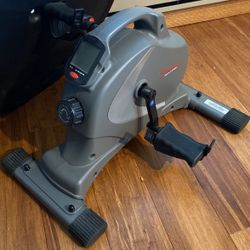 Sunny 8 Speed Magnetic Resistance Bike