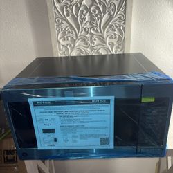 GE 1.6 Cu Ft Countertop Microwave - Open Box, Like New!