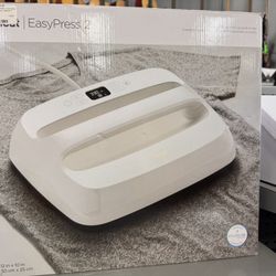 Cricut Easy Press 2 New