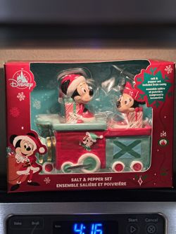 Minnie & Mickey Mouse Salt & Pepper Christmas Set