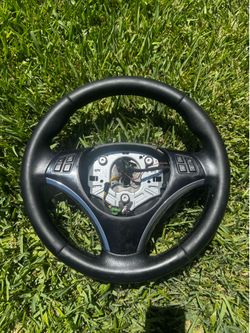 BMW e9x steering wheel