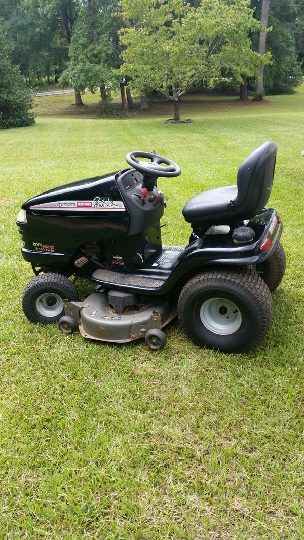 Craftman Bob Vila signiture series lawn mower with automatic transmission for Sale in Monroe, GA