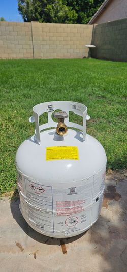 20 lb Propane Tank – Partially Full