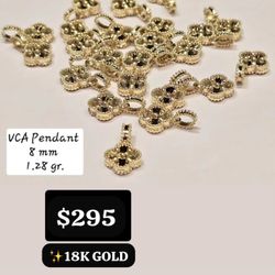 ✨GORGEOUS ✨ 18K GOLD VAN CLEEF ARPELS PENDANT, BRAND NEW IN BOX 😍 