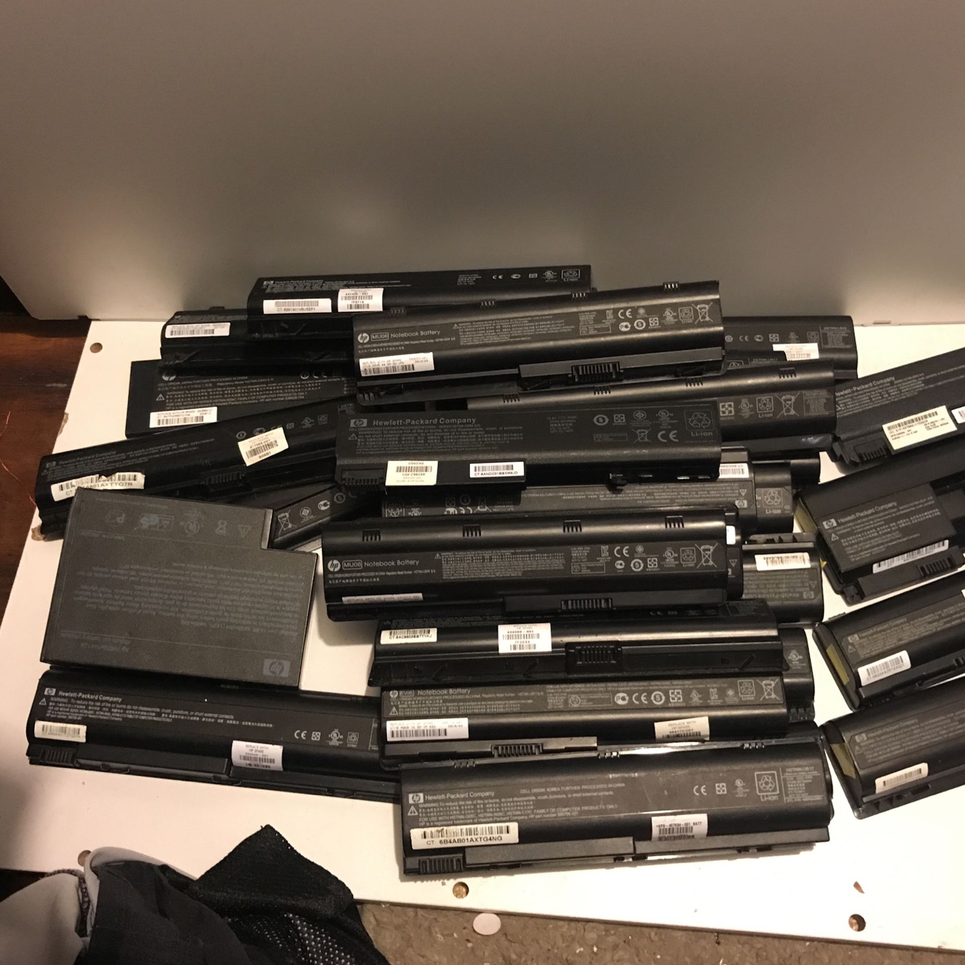 Laptop Batteries Buy 2 Get 1 Free, HP, Samsung, Apple, Dell, Toshiba, Lenovo, Acer, Asus Etc