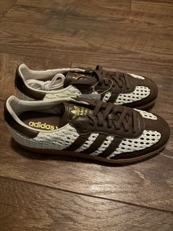 Adidas sambas