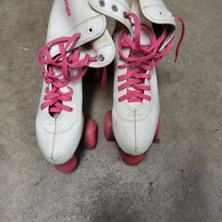 Brookfield roller skates,