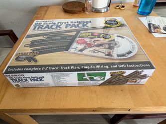 Bachman HO scale First Raildroad Track Pack