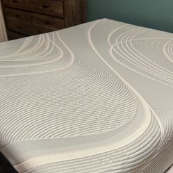 King Size Tempur-Pedic Bed