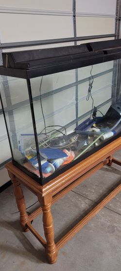4ft Fish Tank With Accessoires  Thumbnail