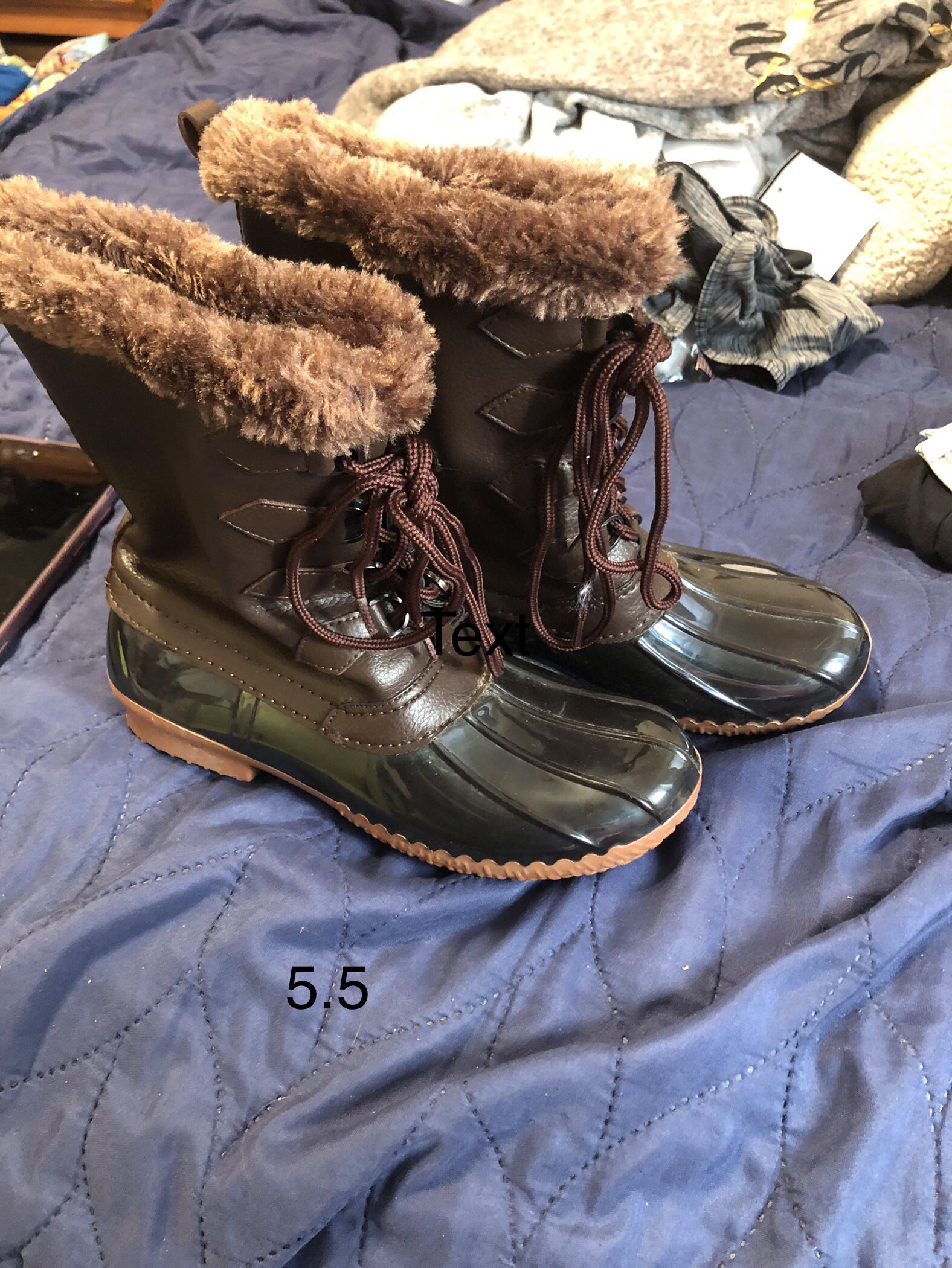 Women Snow Boots Size 5.5 