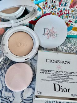 Dior Diorsnow powder foundation makeup new AMAZING