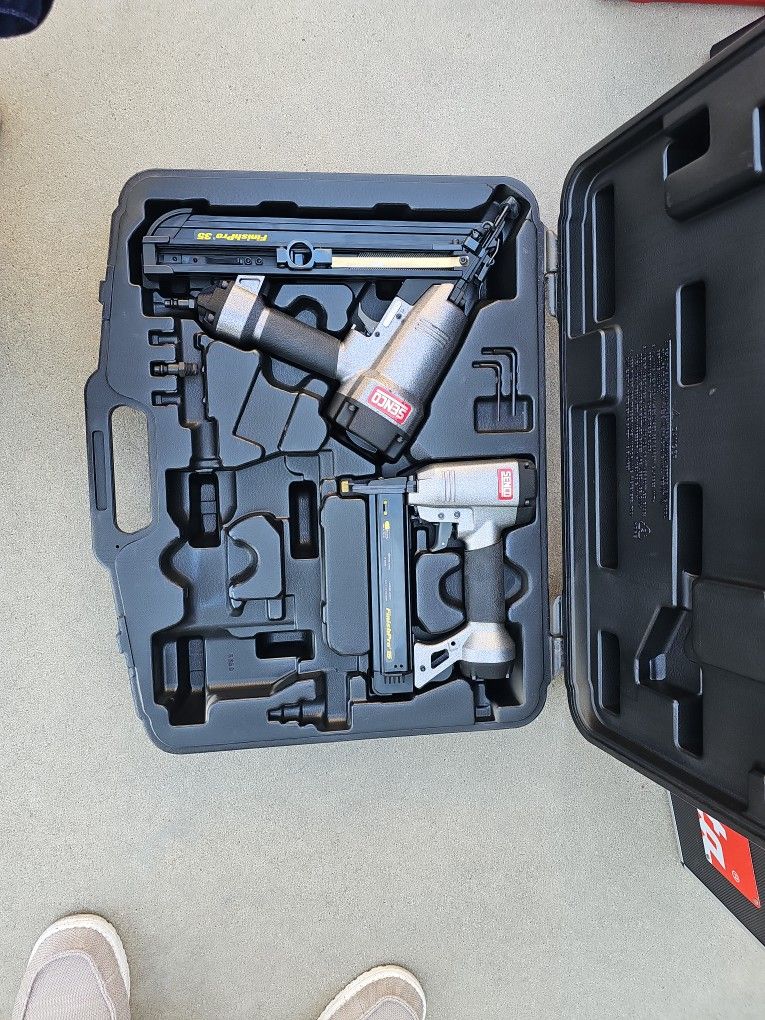 Senco Finish Nailers 