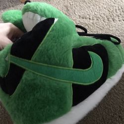 Nike home shoes size 8 brand new never used