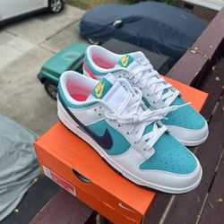 Have Sum Retro Low Top Dunks For Sale 