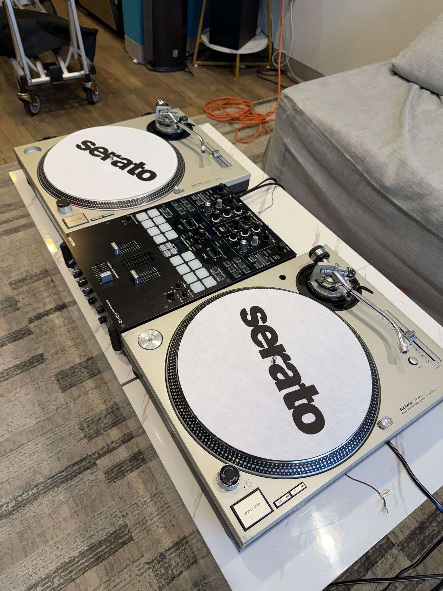 Turntable DJ Set (DJM S9 / Technics 1200 MK2 & MK5