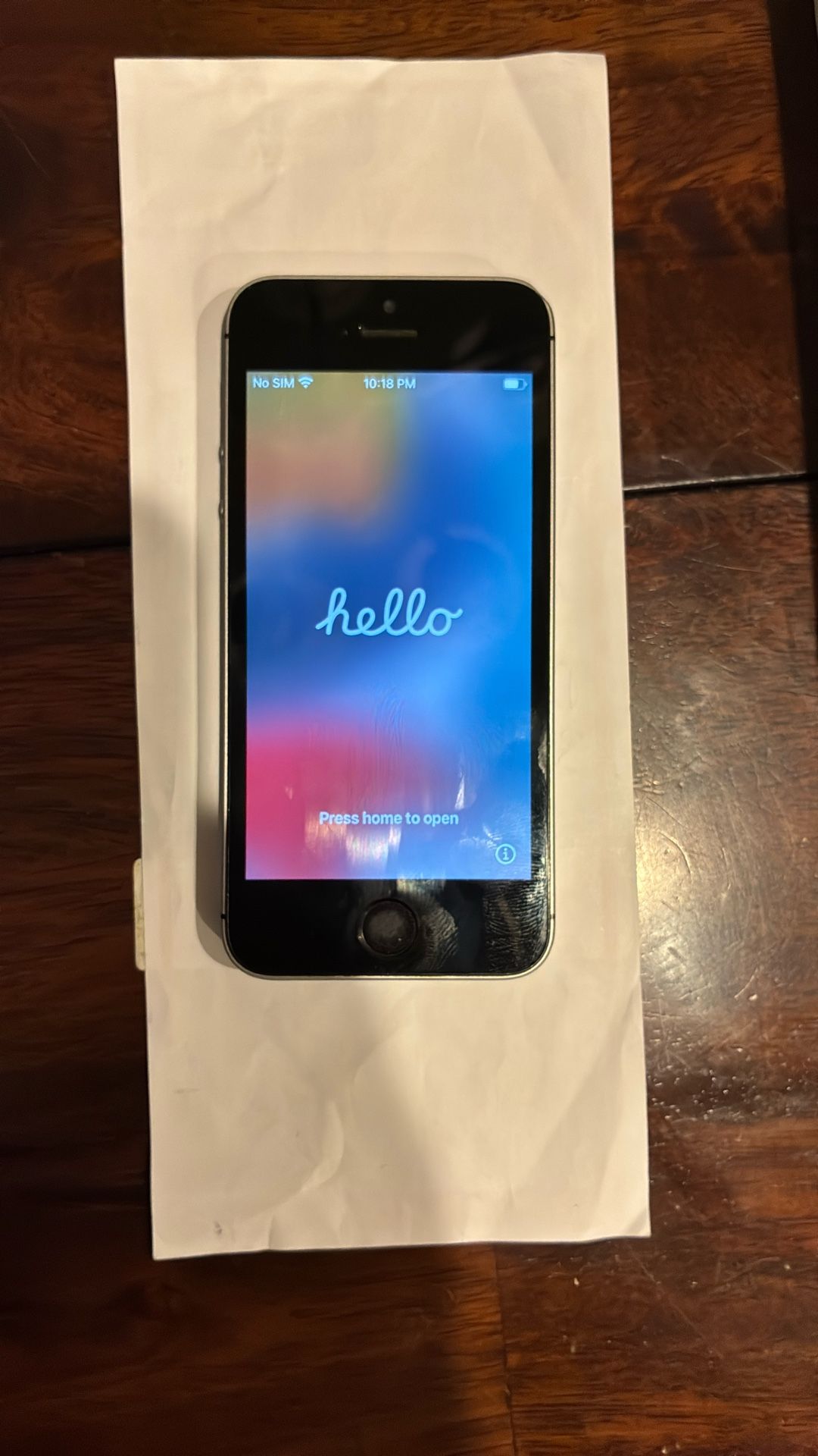 iPhone SE 2016