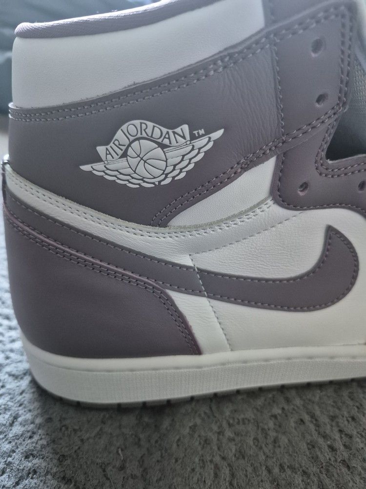 Air Jordan 1 OG High Muave