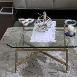 Coffee Table And Side Table 