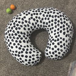 Boppy Pillow With Cover 