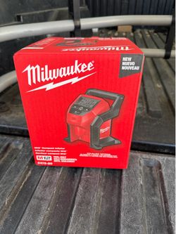 Milwaukee inflator
