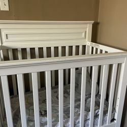 Baby Crib 