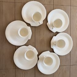 Vintage Wedgwood Shell Snack Plates and Cups Etruria Barlaston